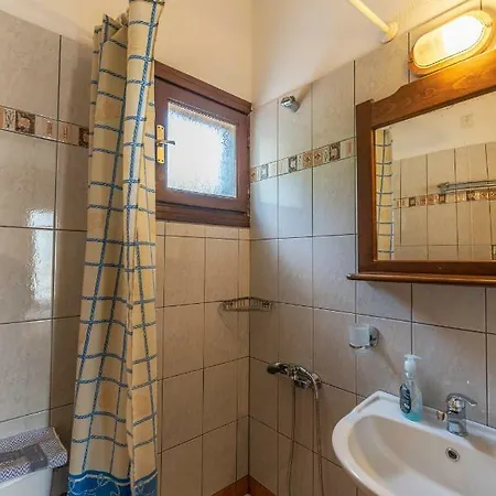 Hera Apartmanhotel *