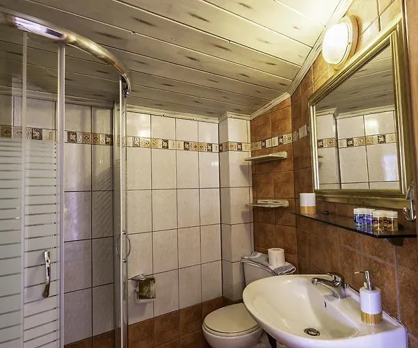 Hera * Skala Potamia