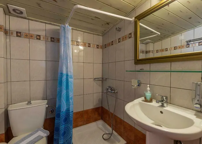 Hera * Skala Potamia